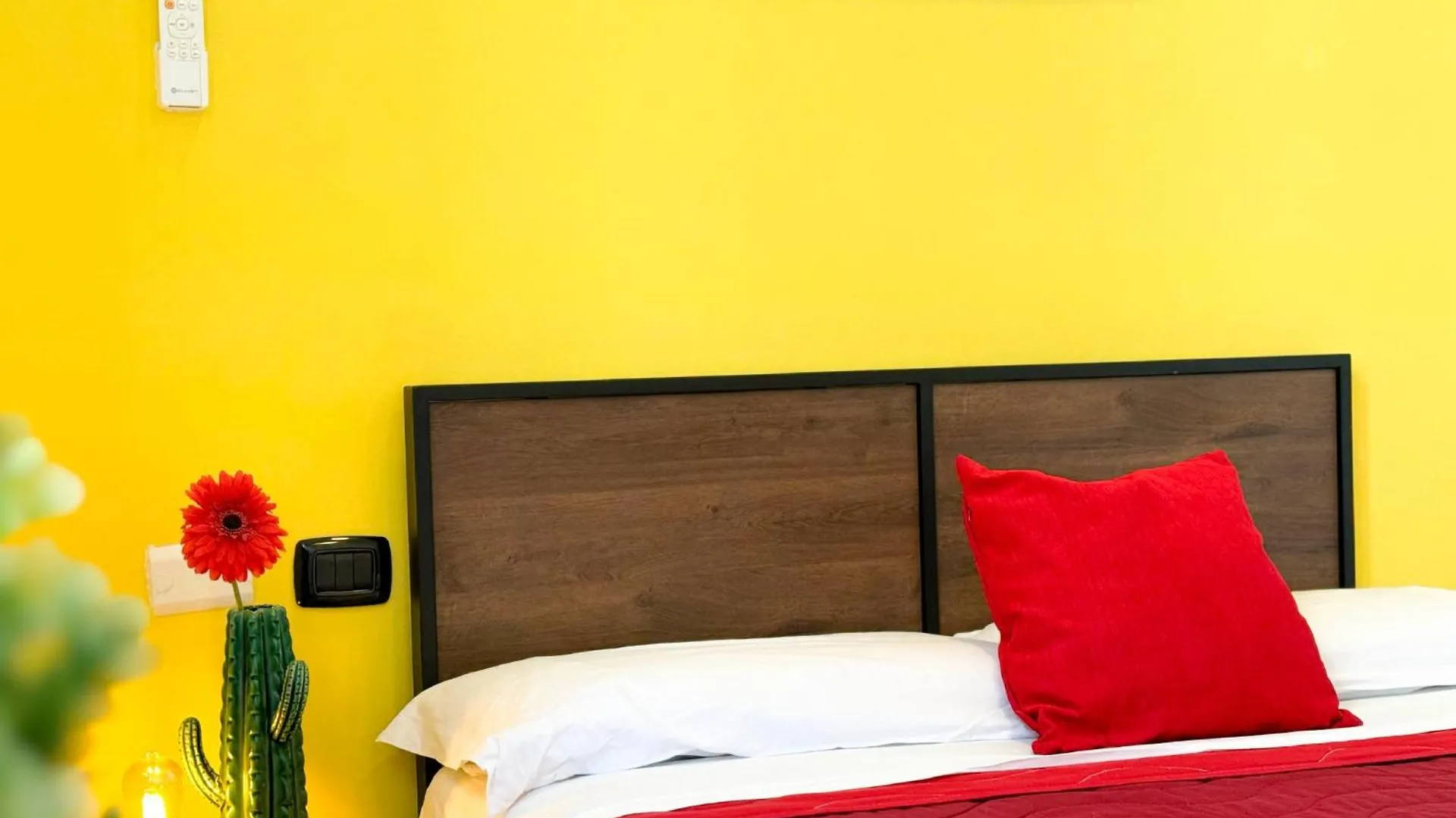 Ciaomi - Hostel & Long Stay - Milano Niguarda & Bicocca 0*,  Italia